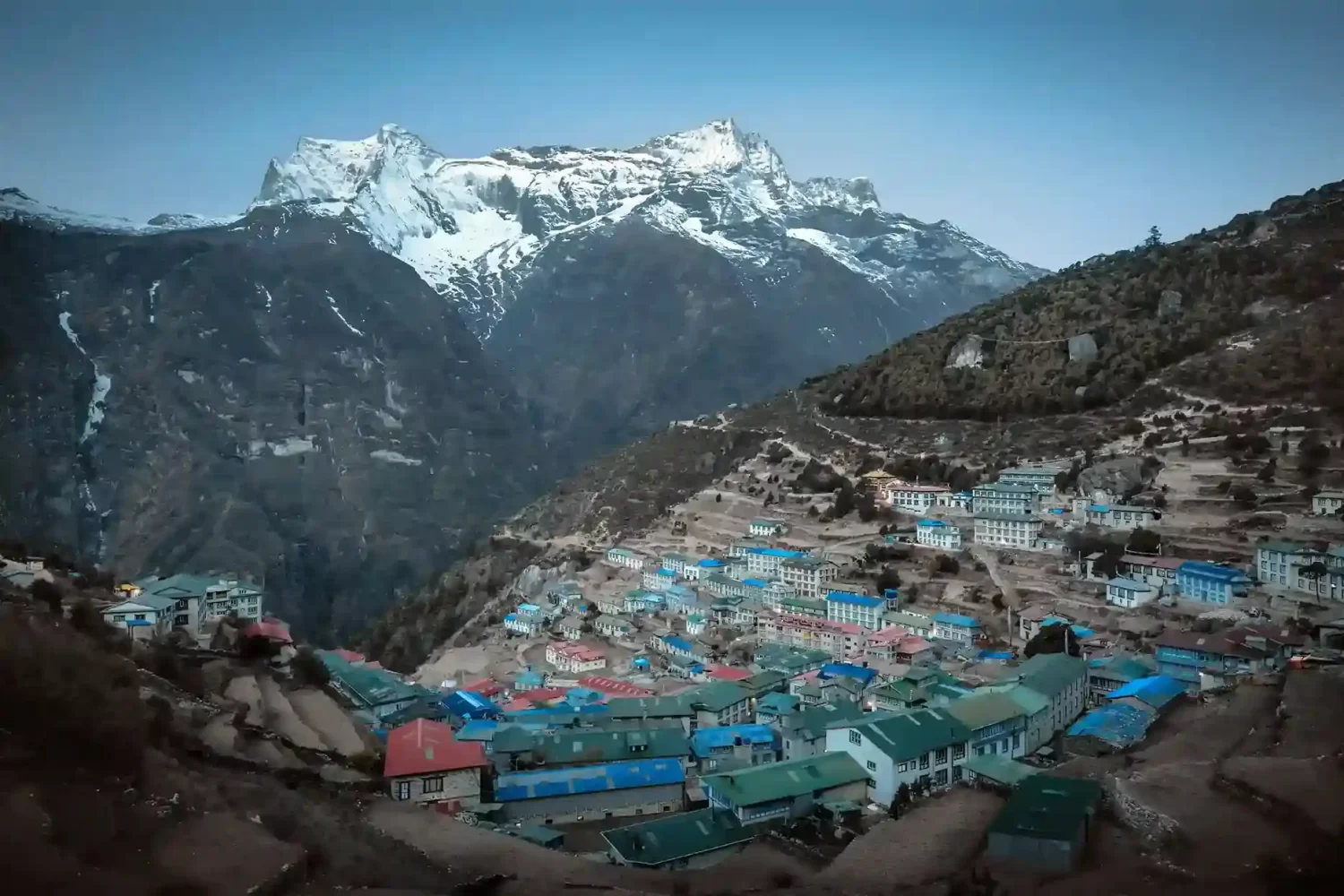 namche bazaar gateway to everest region